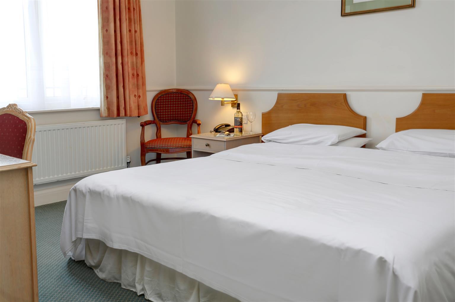 Montague Hotel Bournemouth Ngoại thất bức ảnh